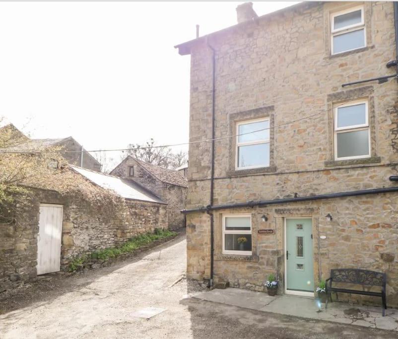 Babbling Brook Cottage Stony Middleton Exterior photo